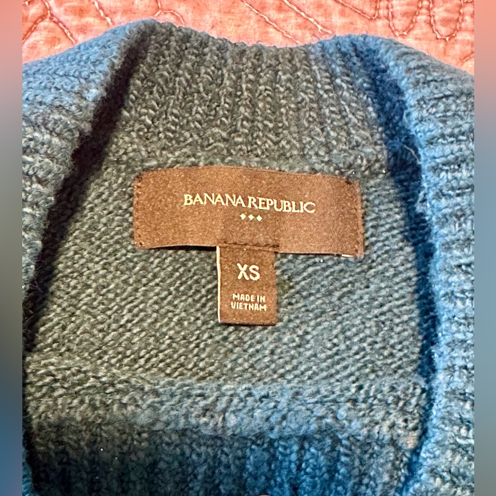 XS green blue Banana Republic crew neck sweater - Picture 9 of 12